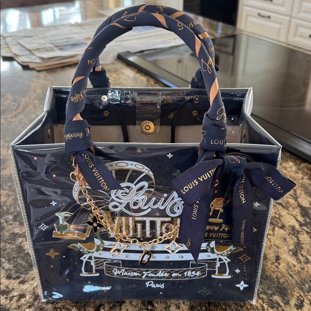 Louis Vuitton Black and Gold Tote Bag - Picture 7 of 12